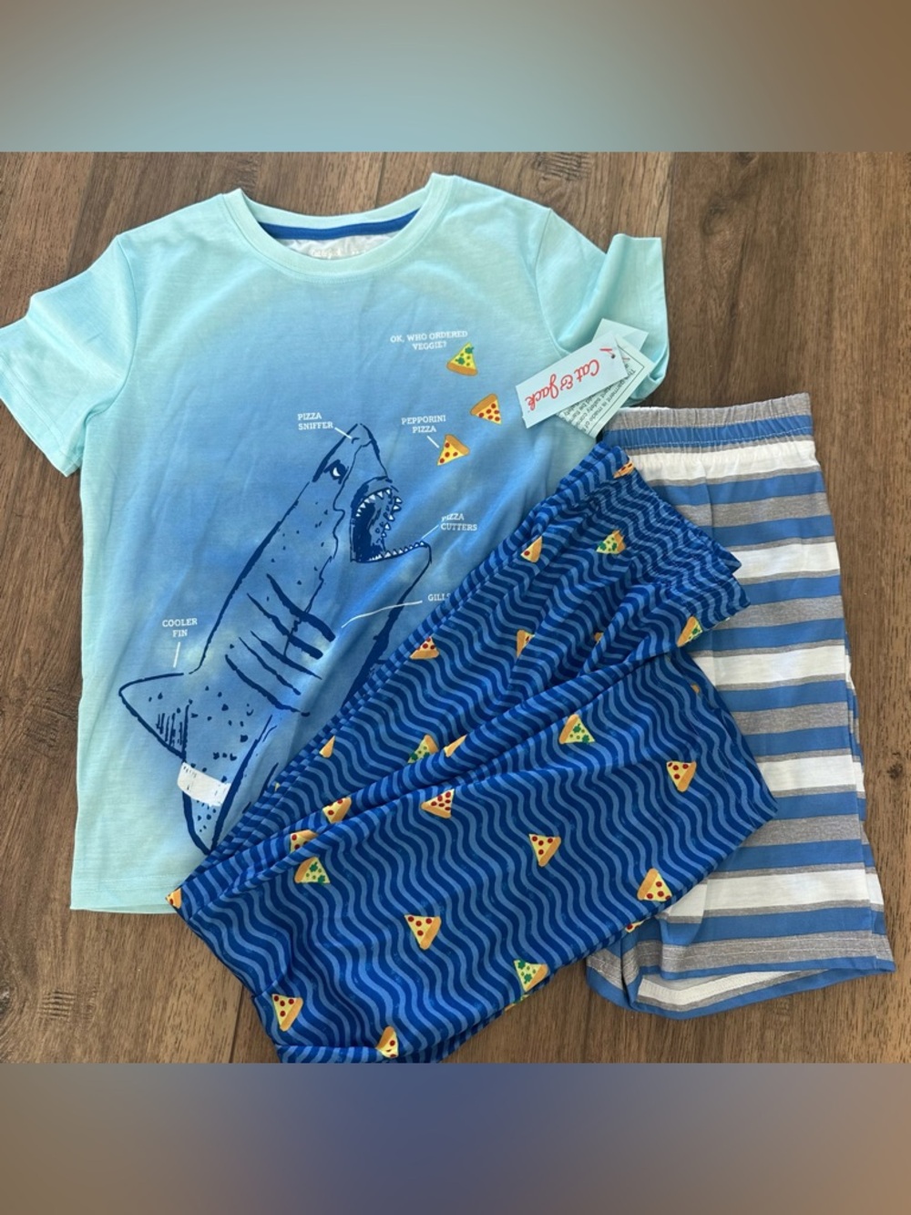 NWT! Cat & Jack Boy’s Pajamas, 3pc Set, Gift, Pizza, Shark, M (8/10)